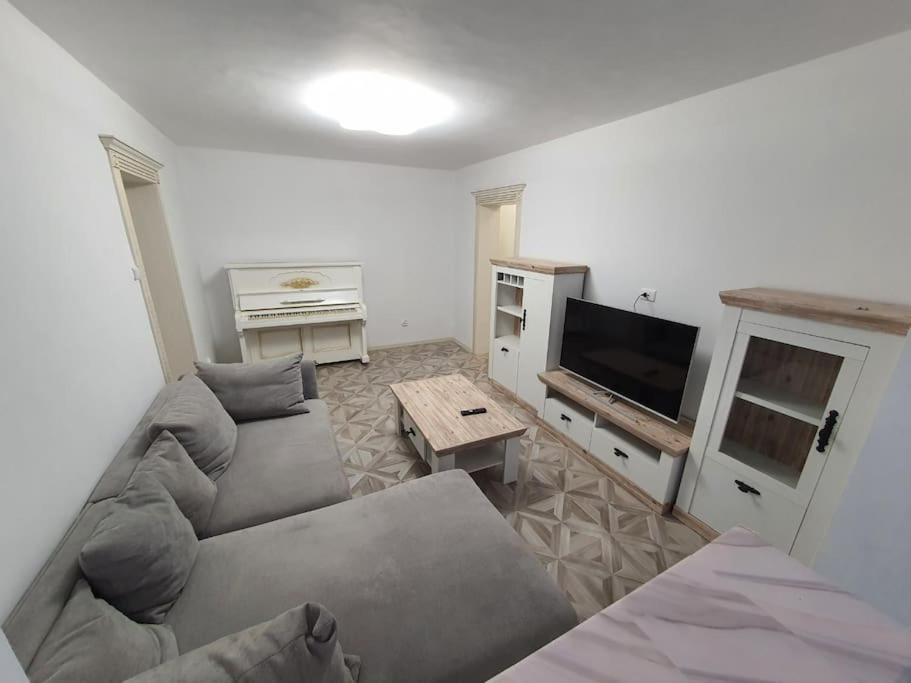 Iasi City - Central Apartment Ngoại thất bức ảnh